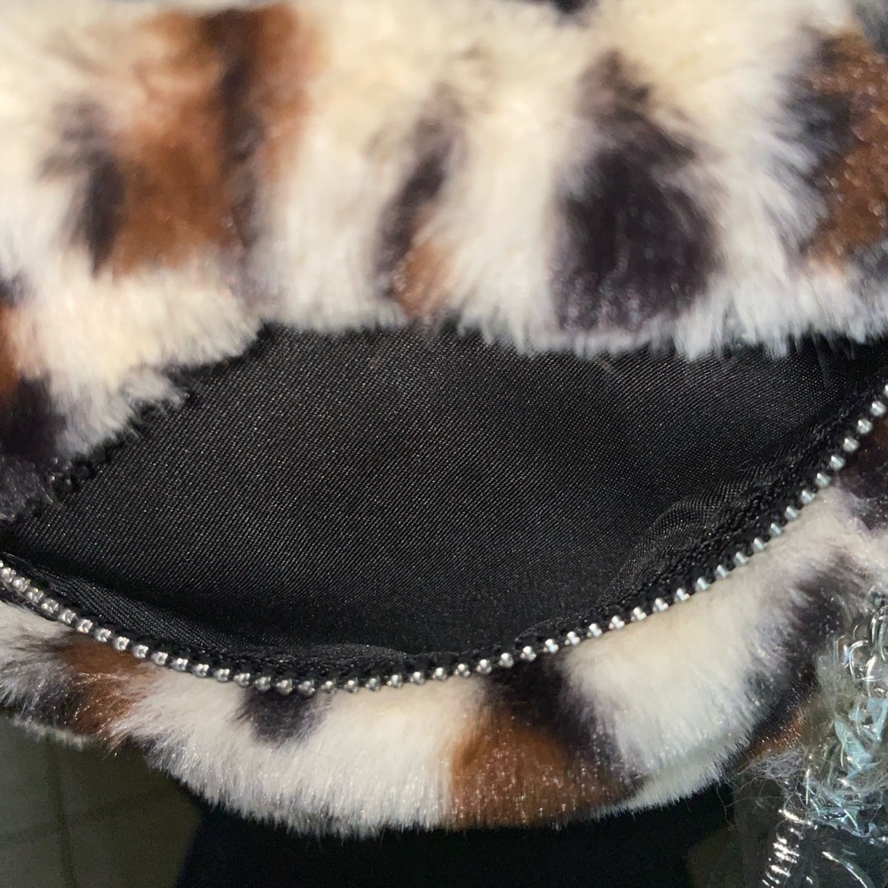 Gilda Paris Mini Furry Leopard Print Backpack - Picture 3 of 8